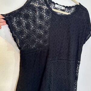 Solitaire Black Crochet Lace Top
